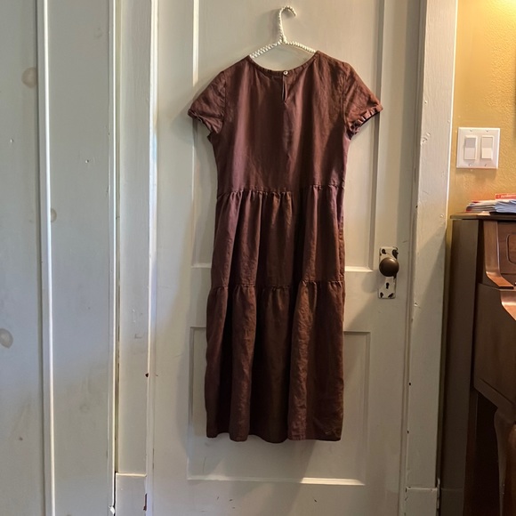 Kyra Jane tiered 100% linen dress - Picture 2 of 4